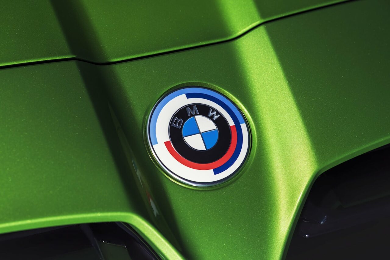 ตราสัญลักษณ์ ใหม่ BMW M