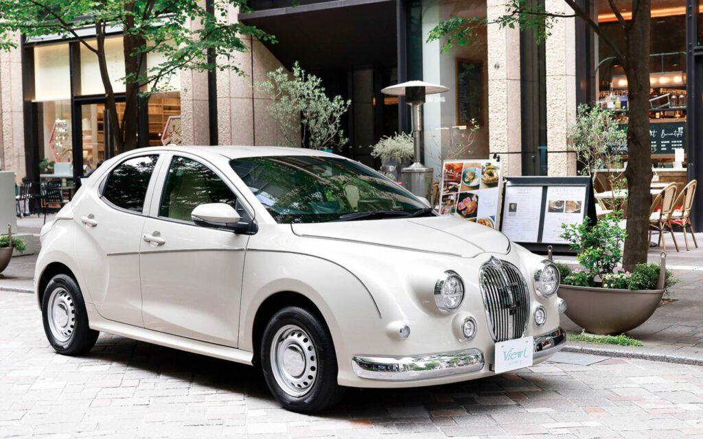 Mitsuoka
