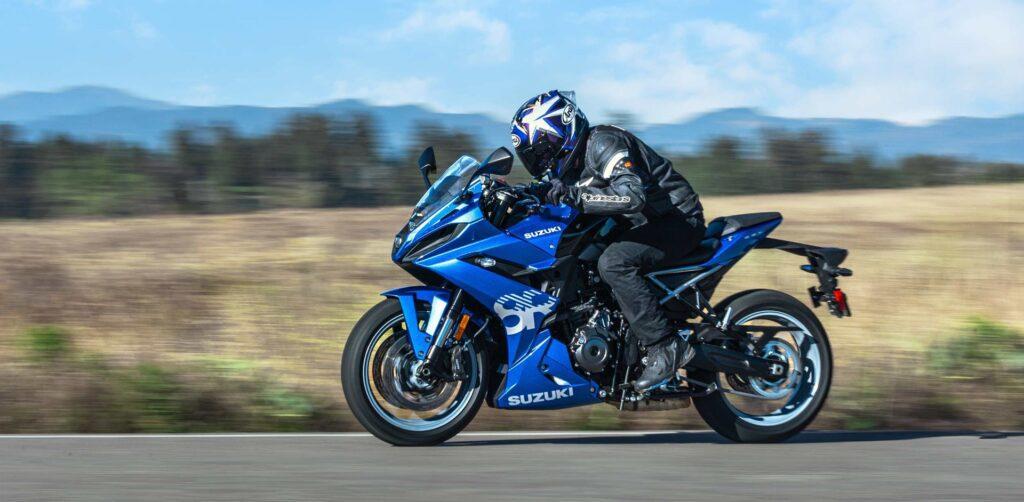 Suzuki GSX-8R