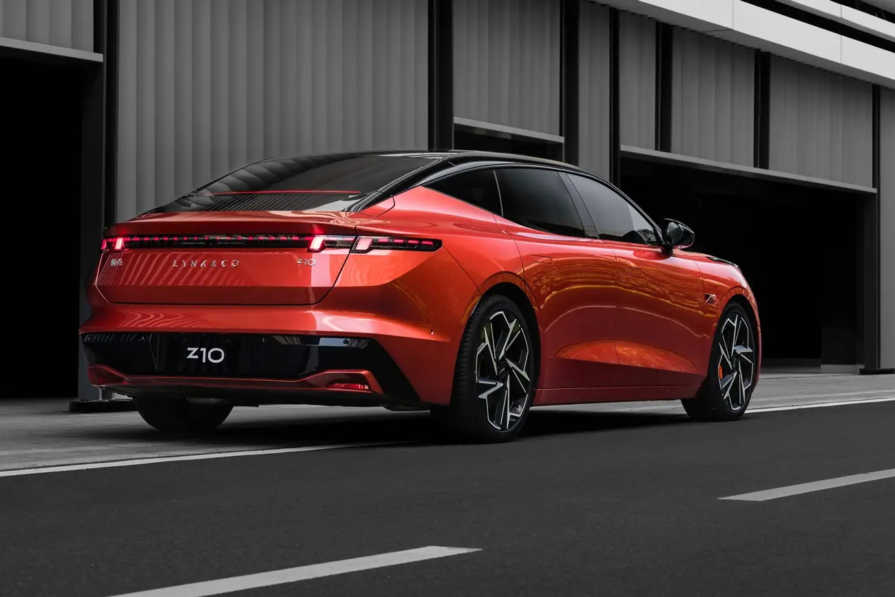 LYNK&CO