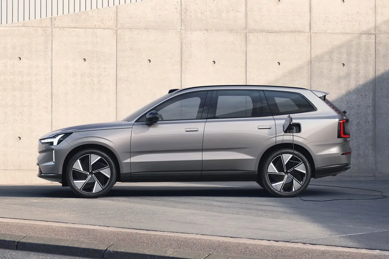 Volvo EX90