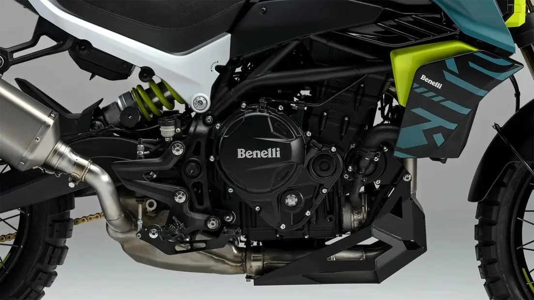 Benelli TRK 902 Xplorer