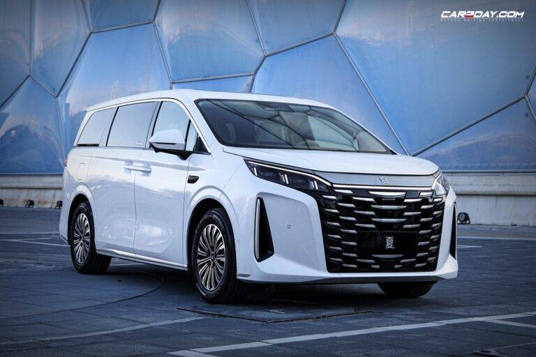 BYD XIA เอ็มพีวีปลั๊กอินไฮบริดตัวหรูขายจีนเริ่ม 1.185 ล้านบาท