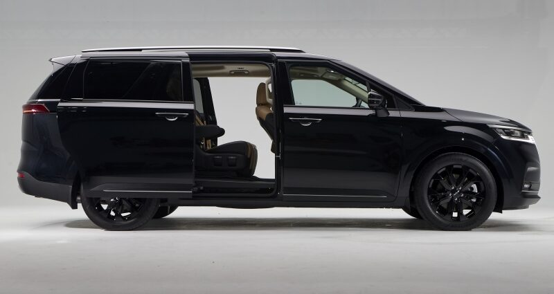 Kia Carnival SXL Luxury