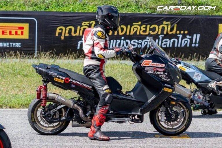 ZONTES 368K คว้าแชมป์รุ่น Scooter 400cc Open  ในศึก SuperbikeMag. com Trackday & Trophy