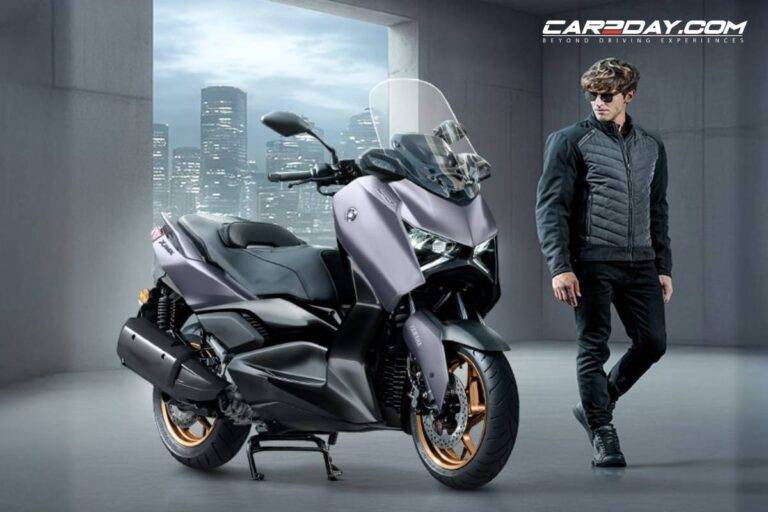 2026 Yamaha XMAX TechMax  อัปเดทชิลด์ไฟฟ้า ลุ้นขายไทย Motor Expo 2025