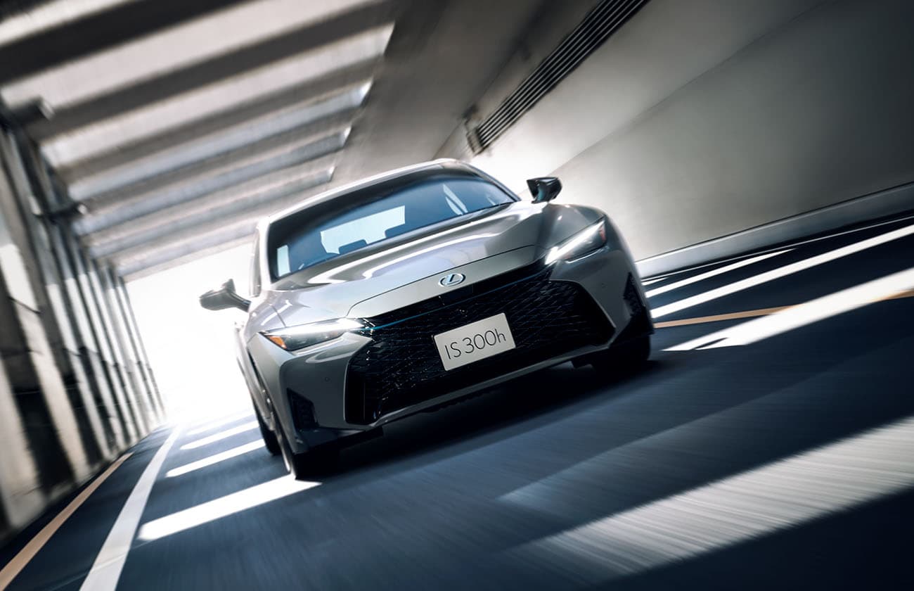 LEXUS